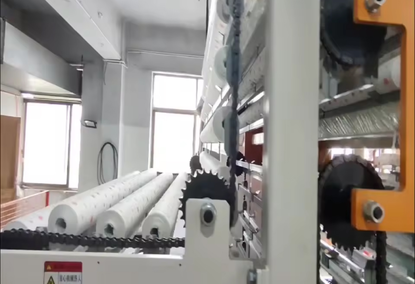 Автоматическая машина для перемотки рулонов туалетной бумаги Автоматическая машина для перемотки рулонов туалетной бумаги
